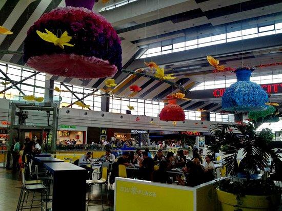 McDonald's Sun Plaza