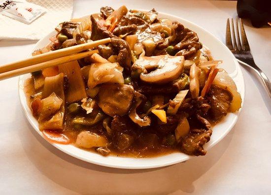 LI-WU Vietnamese Restaurant